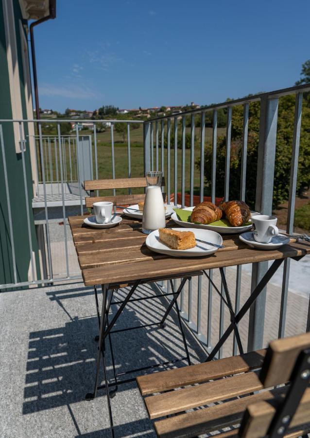 Mombello Monferrato B & Bike Di Ristorante Italia מראה חיצוני תמונה