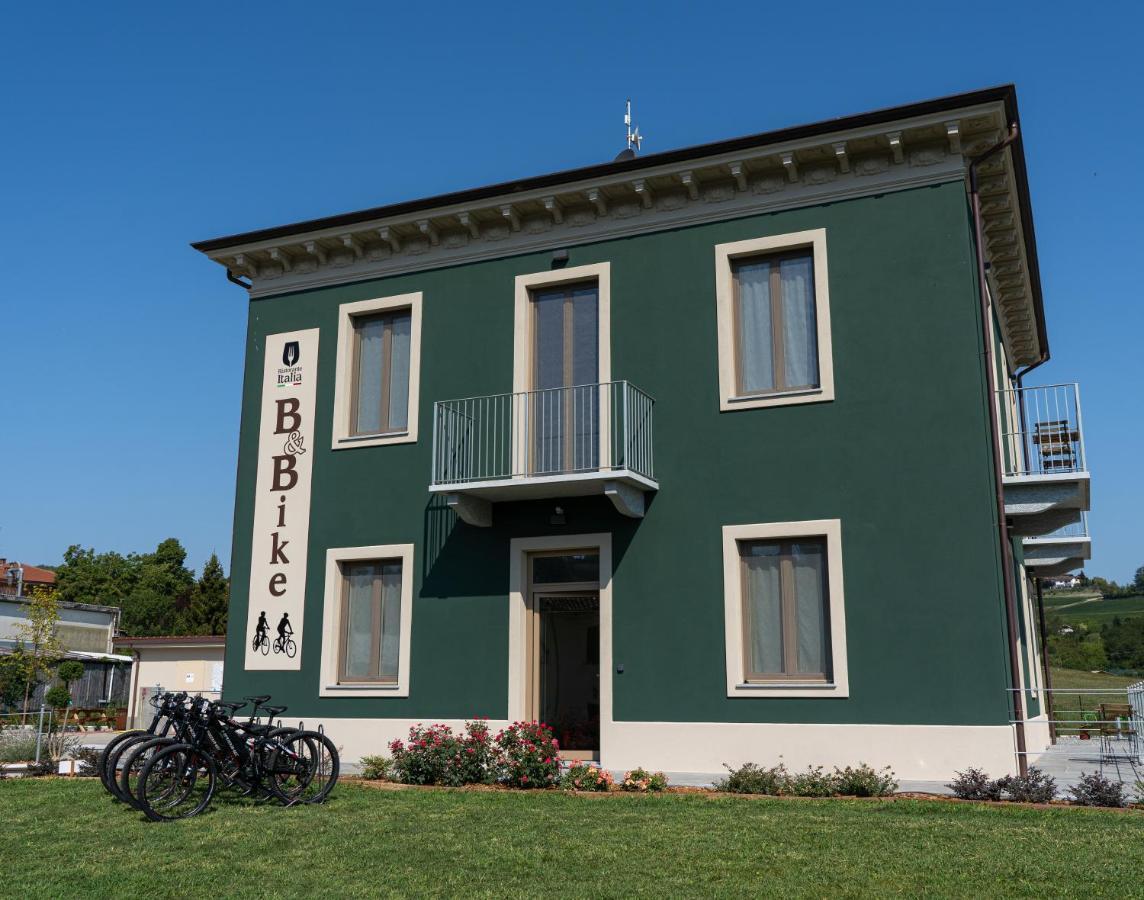 Mombello Monferrato B & Bike Di Ristorante Italia מראה חיצוני תמונה
